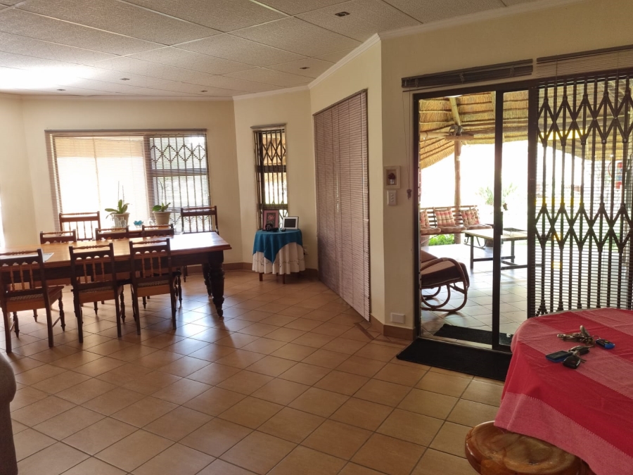 4 Bedroom Property for Sale in Christiana North West